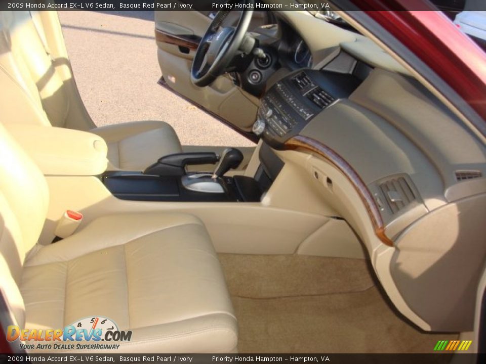 2009 Honda Accord EX-L V6 Sedan Basque Red Pearl / Ivory Photo #14