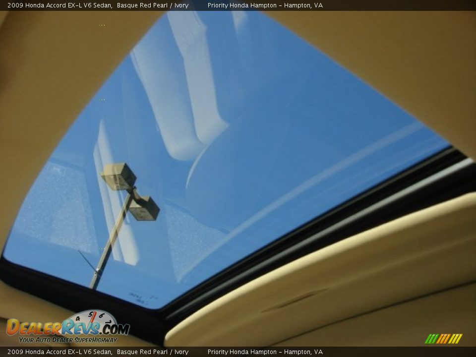 2009 Honda Accord EX-L V6 Sedan Basque Red Pearl / Ivory Photo #15