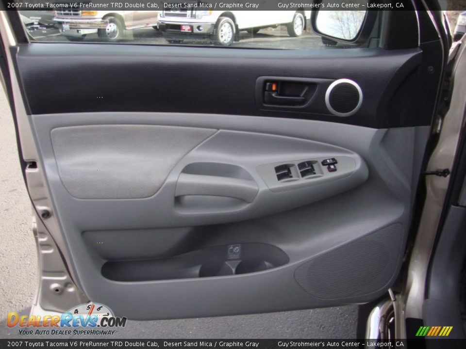 2007 Toyota Tacoma V6 PreRunner TRD Double Cab Desert Sand Mica / Graphite Gray Photo #9
