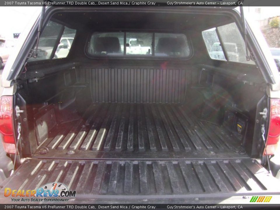 2007 Toyota Tacoma V6 PreRunner TRD Double Cab Desert Sand Mica / Graphite Gray Photo #24