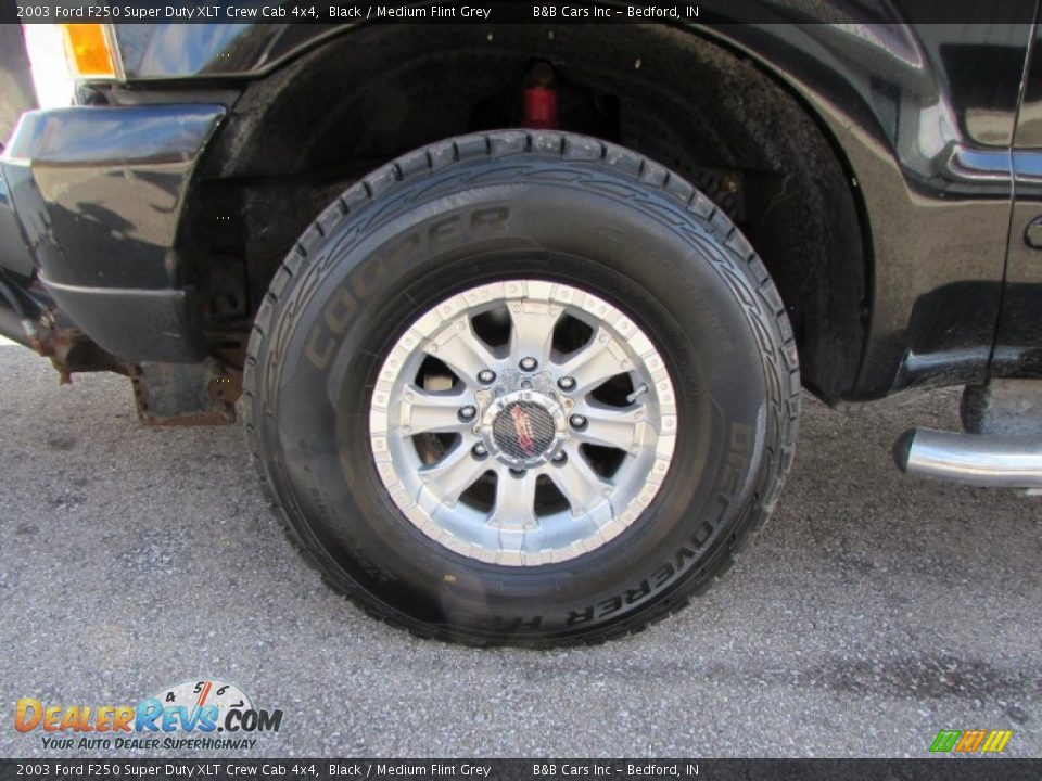 2003 Ford F250 Super Duty XLT Crew Cab 4x4 Black / Medium Flint Grey Photo #10