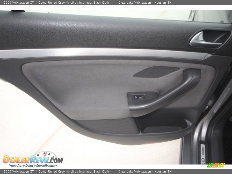 2009 Volkswagen GTI 4 Door United Grey Metallic / Interlagos Black Cloth Photo #24