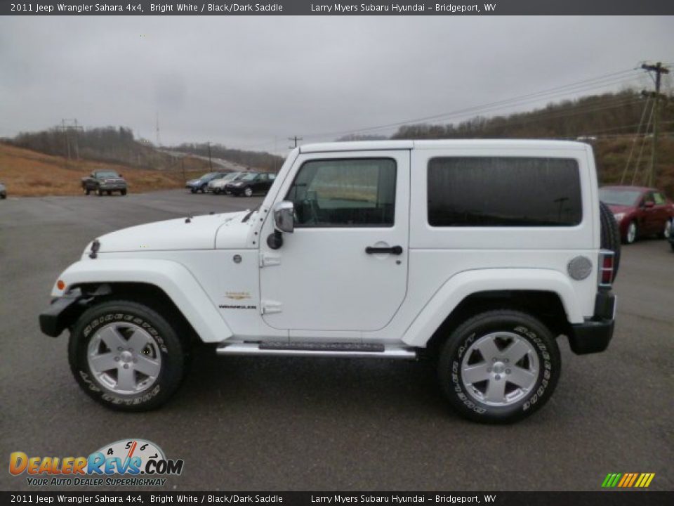 2011 Jeep Wrangler Sahara 4x4 Bright White / Black/Dark Saddle Photo #4
