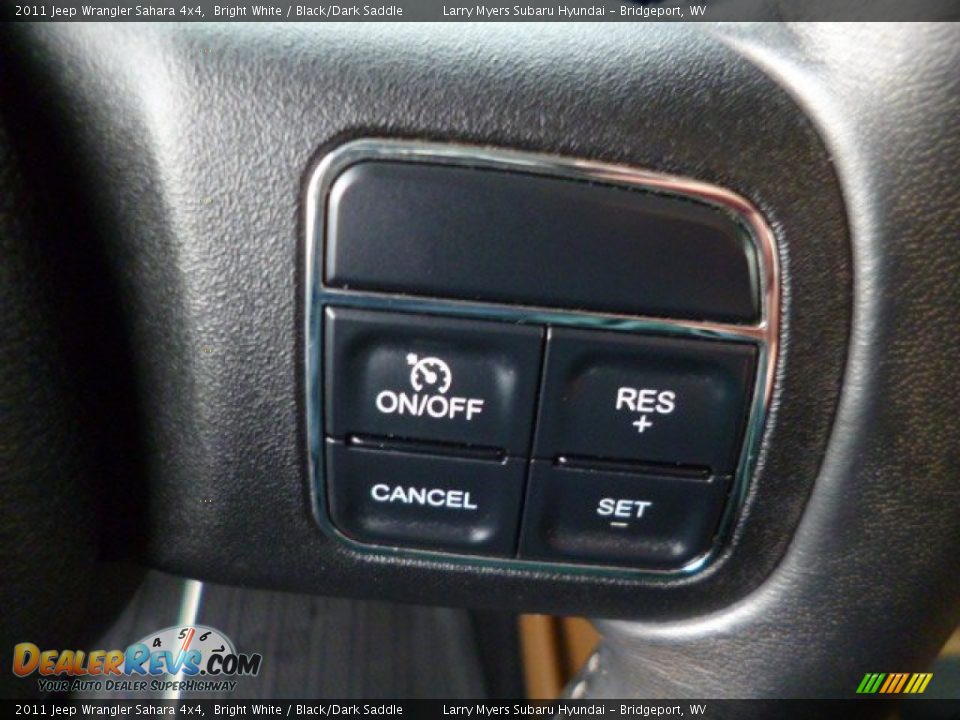 2011 Jeep Wrangler Sahara 4x4 Bright White / Black/Dark Saddle Photo #17
