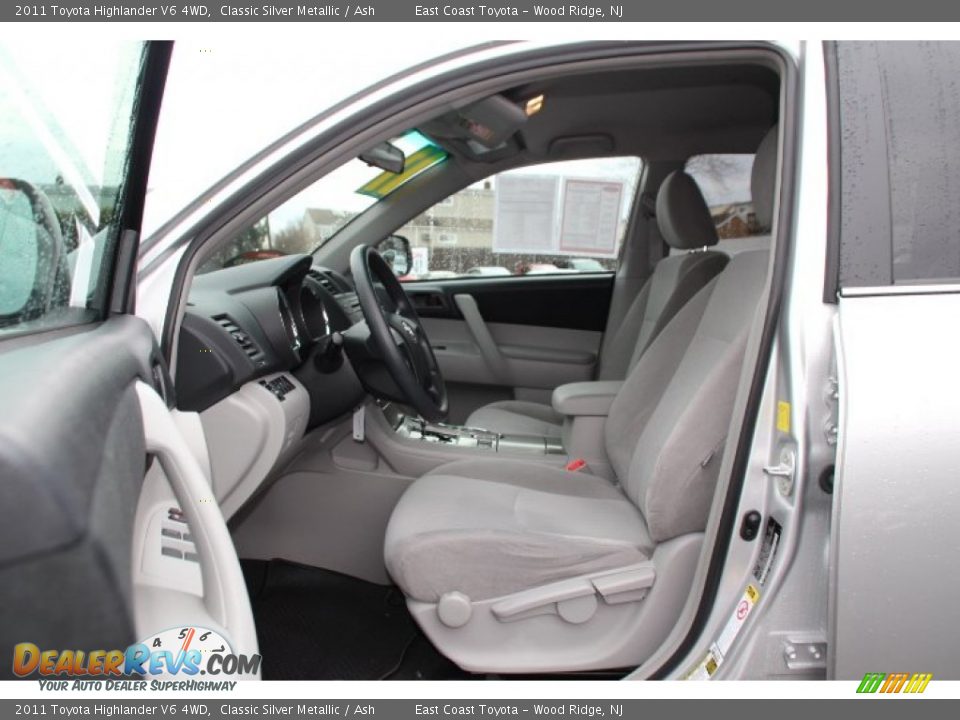 2011 Toyota Highlander V6 4WD Classic Silver Metallic / Ash Photo #7