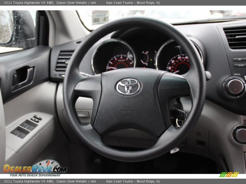 2011 Toyota Highlander V6 4WD Classic Silver Metallic / Ash Photo #13