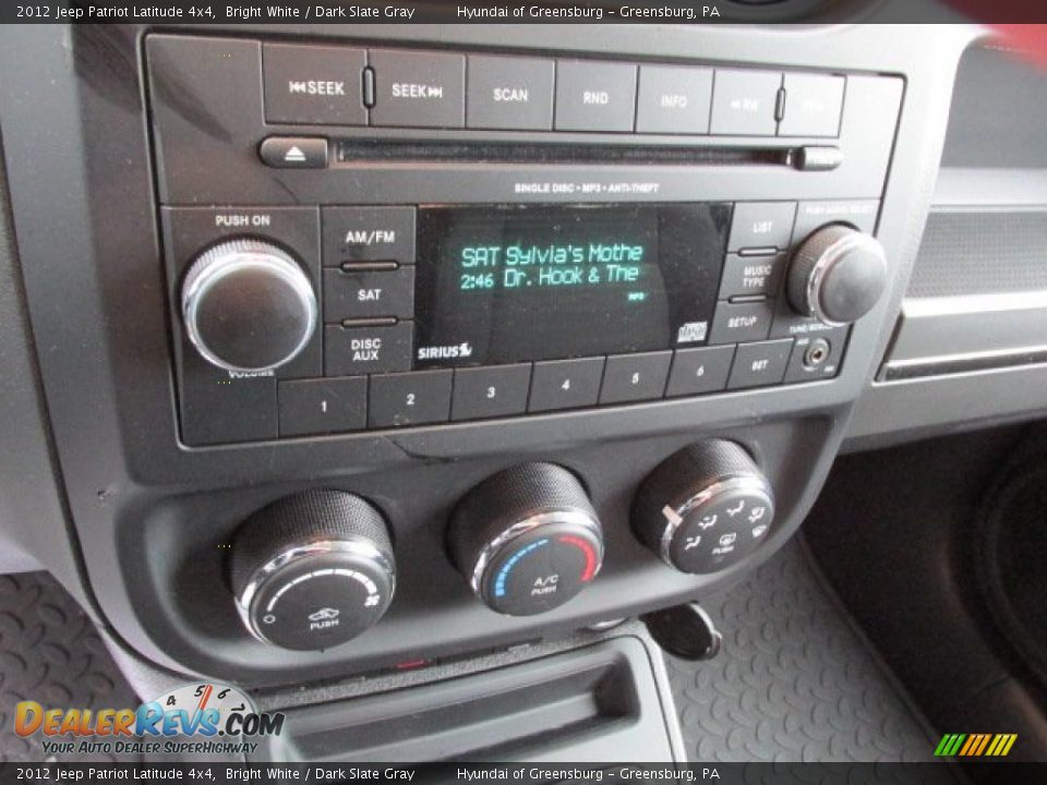2012 Jeep Patriot Latitude 4x4 Bright White / Dark Slate Gray Photo #16