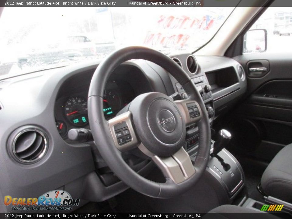 2012 Jeep Patriot Latitude 4x4 Bright White / Dark Slate Gray Photo #18