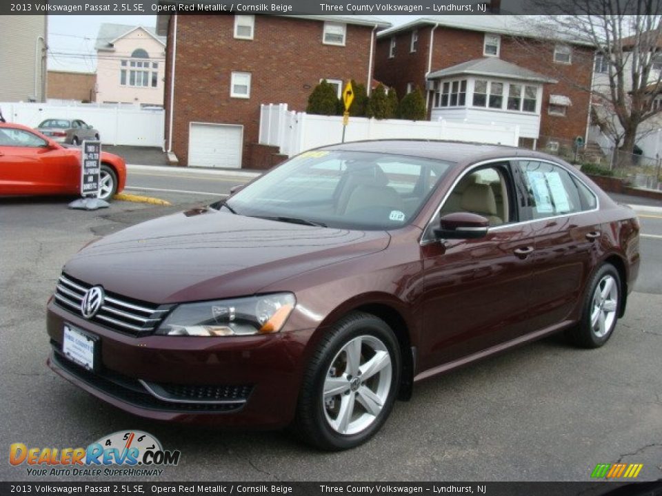 2013 Volkswagen Passat 2.5L SE Opera Red Metallic / Cornsilk Beige Photo #3