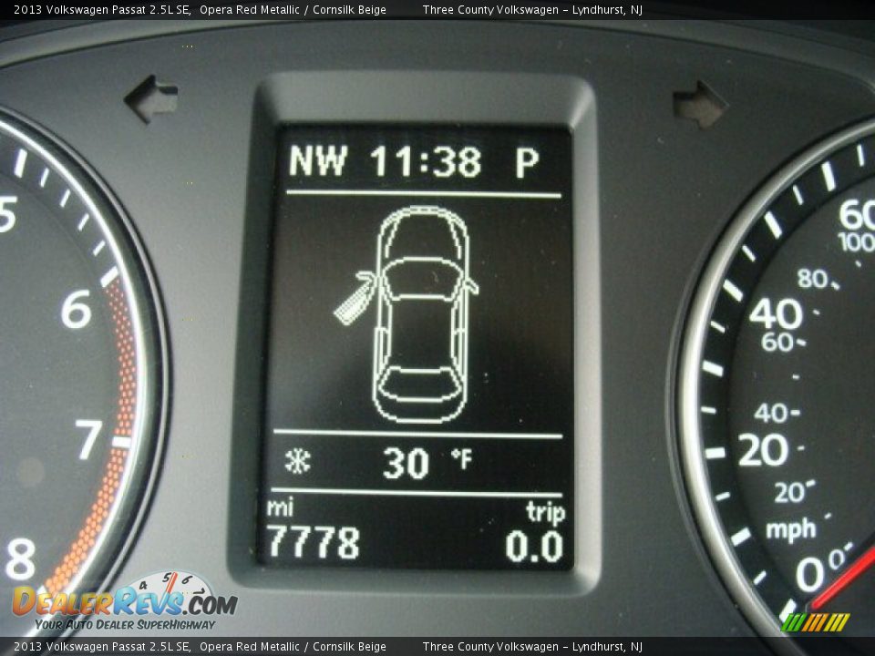 2013 Volkswagen Passat 2.5L SE Opera Red Metallic / Cornsilk Beige Photo #9