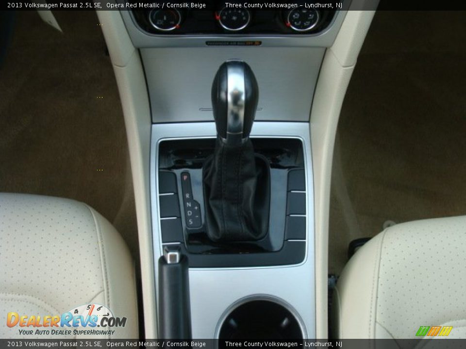 2013 Volkswagen Passat 2.5L SE Opera Red Metallic / Cornsilk Beige Photo #11