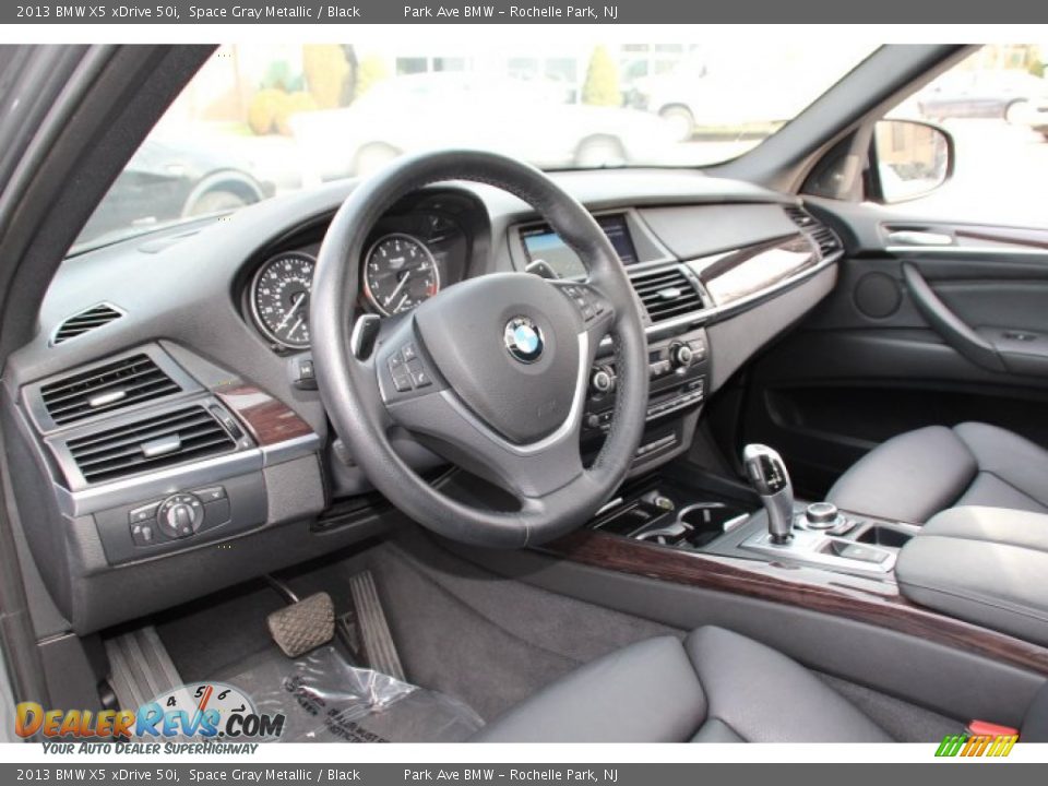 2013 BMW X5 xDrive 50i Space Gray Metallic / Black Photo #10