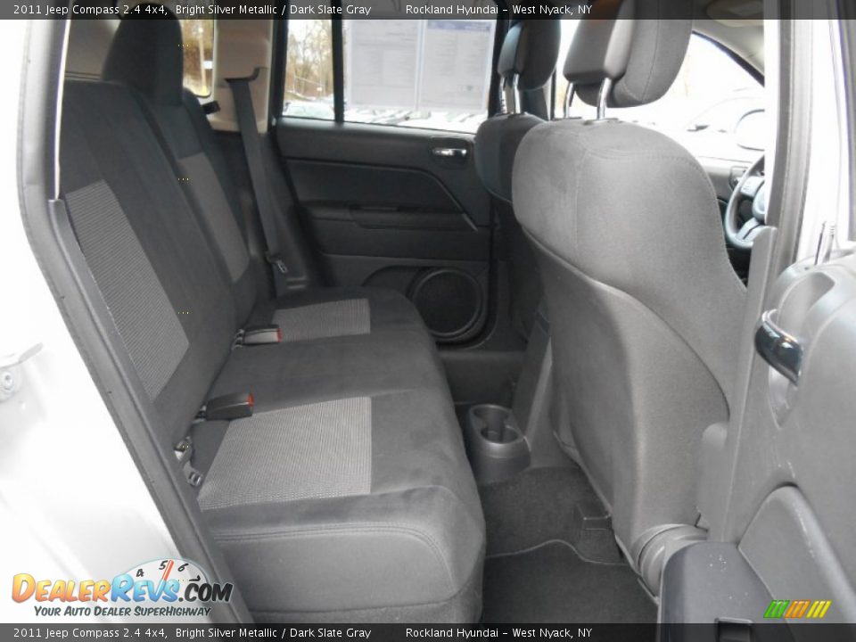 2011 Jeep Compass 2.4 4x4 Bright Silver Metallic / Dark Slate Gray Photo #21