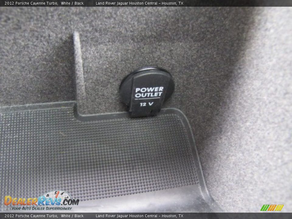 2012 Porsche Cayenne Turbo White / Black Photo #23