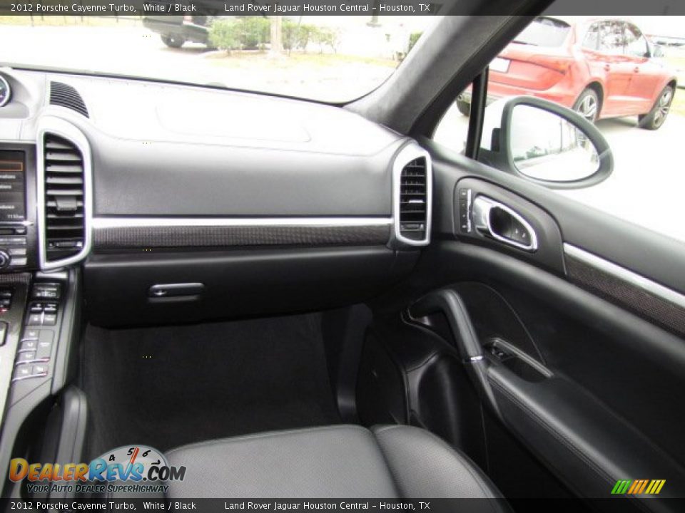2012 Porsche Cayenne Turbo White / Black Photo #25