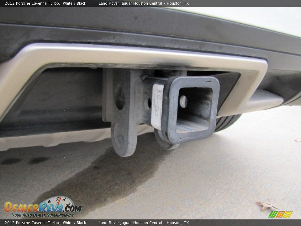 2012 Porsche Cayenne Turbo White / Black Photo #32