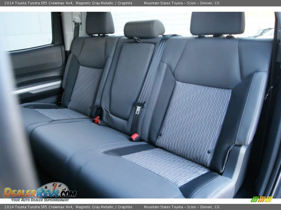 2014 Toyota Tundra SR5 Crewmax 4x4 Magnetic Gray Metallic / Graphite Photo #7