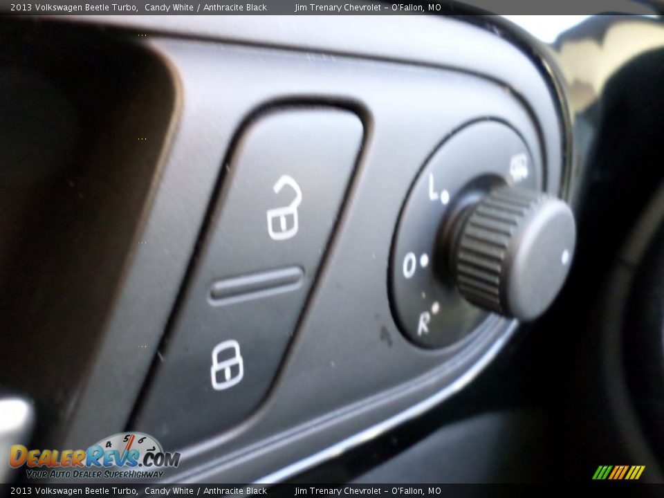 2013 Volkswagen Beetle Turbo Candy White / Anthracite Black Photo #27