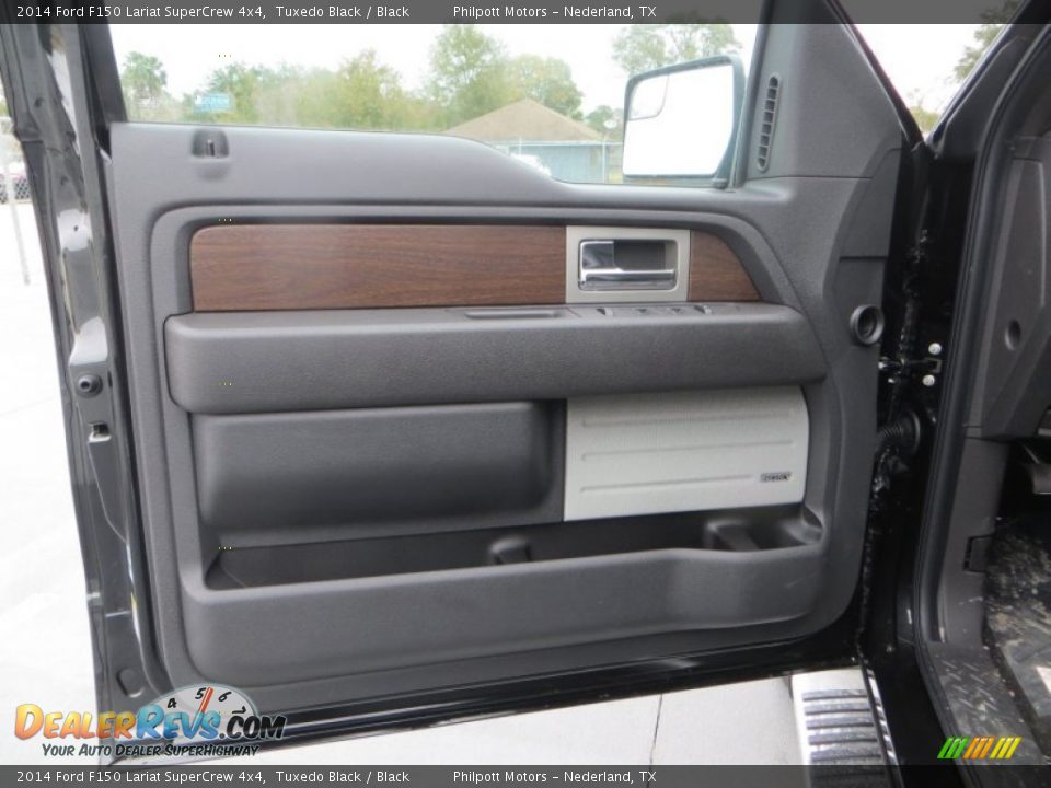Door Panel of 2014 Ford F150 Lariat SuperCrew 4x4 Photo #24