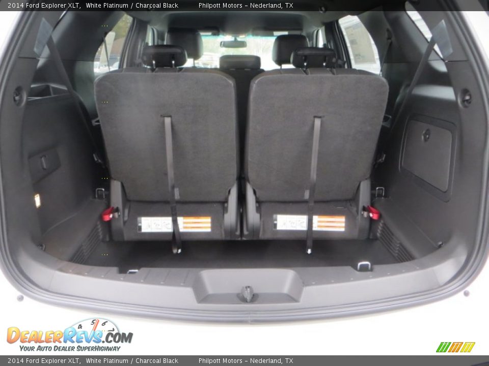 2014 Ford Explorer XLT White Platinum / Charcoal Black Photo #26