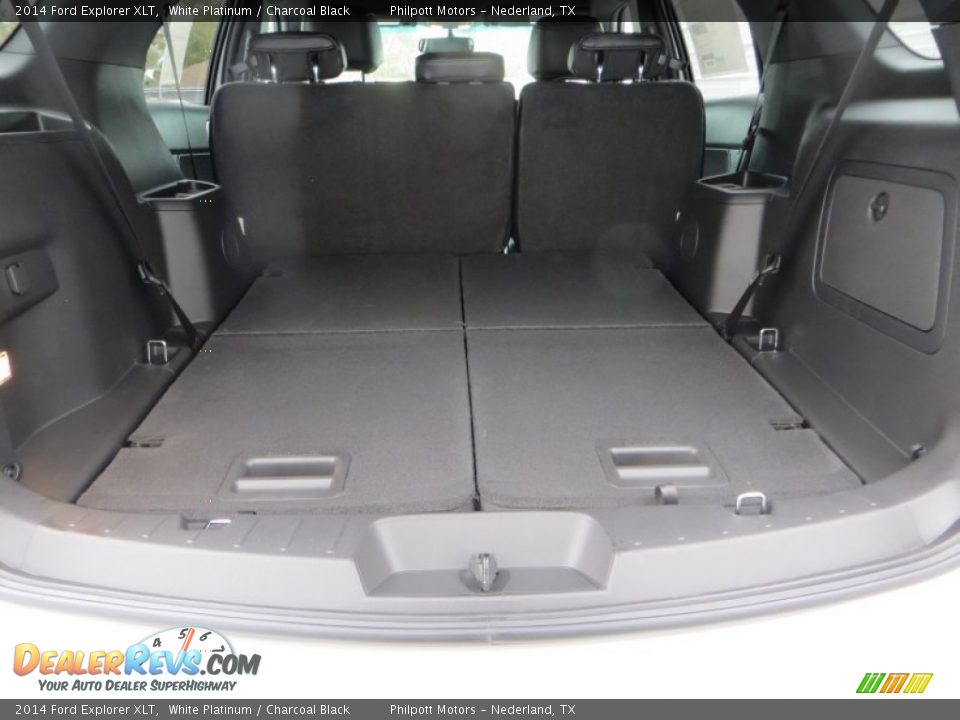 2014 Ford Explorer XLT White Platinum / Charcoal Black Photo #27