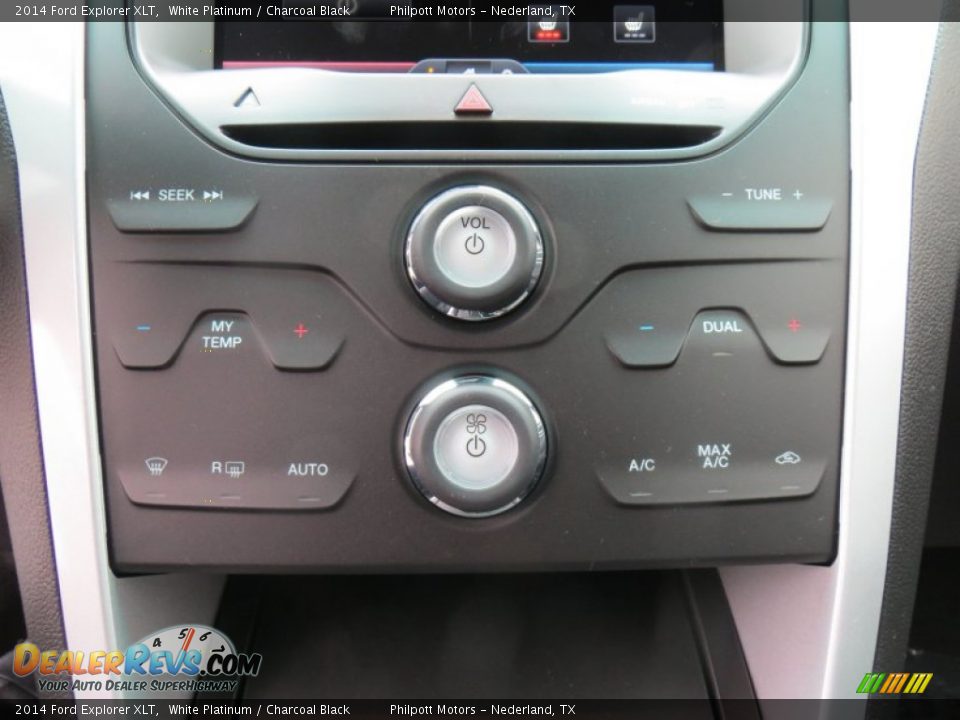 2014 Ford Explorer XLT White Platinum / Charcoal Black Photo #36
