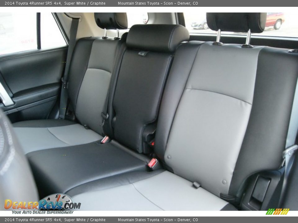 2014 Toyota 4Runner SR5 4x4 Super White / Graphite Photo #7