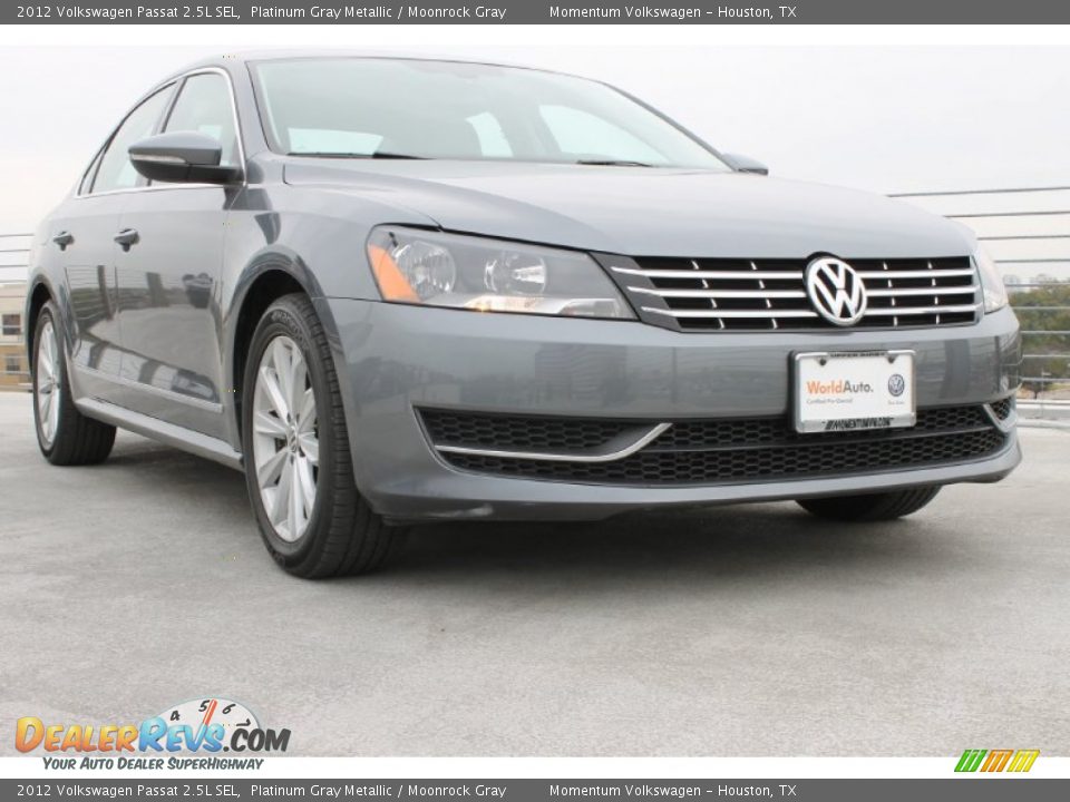 2012 Volkswagen Passat 2.5L SEL Platinum Gray Metallic / Moonrock Gray Photo #1