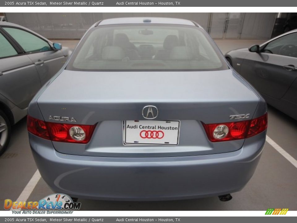2005 Acura TSX Sedan Meteor Silver Metallic / Quartz Photo #6