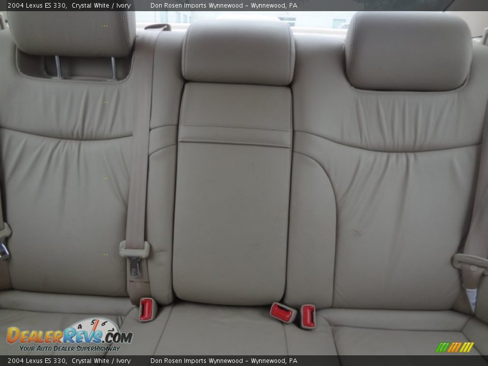 2004 Lexus ES 330 Crystal White / Ivory Photo #11