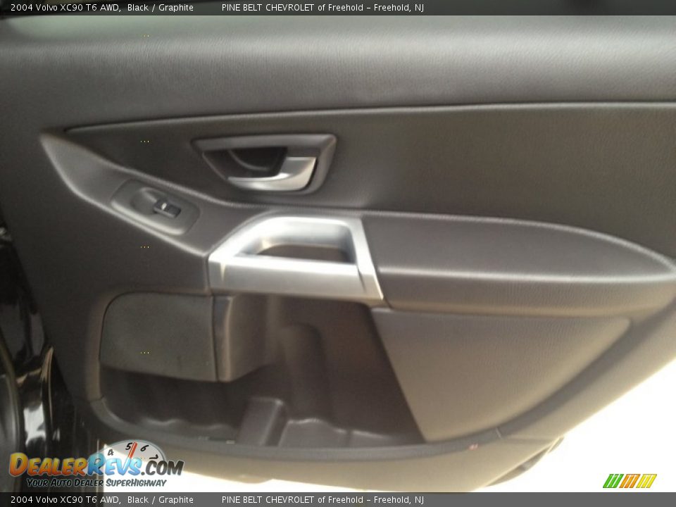 2004 Volvo XC90 T6 AWD Black / Graphite Photo #12