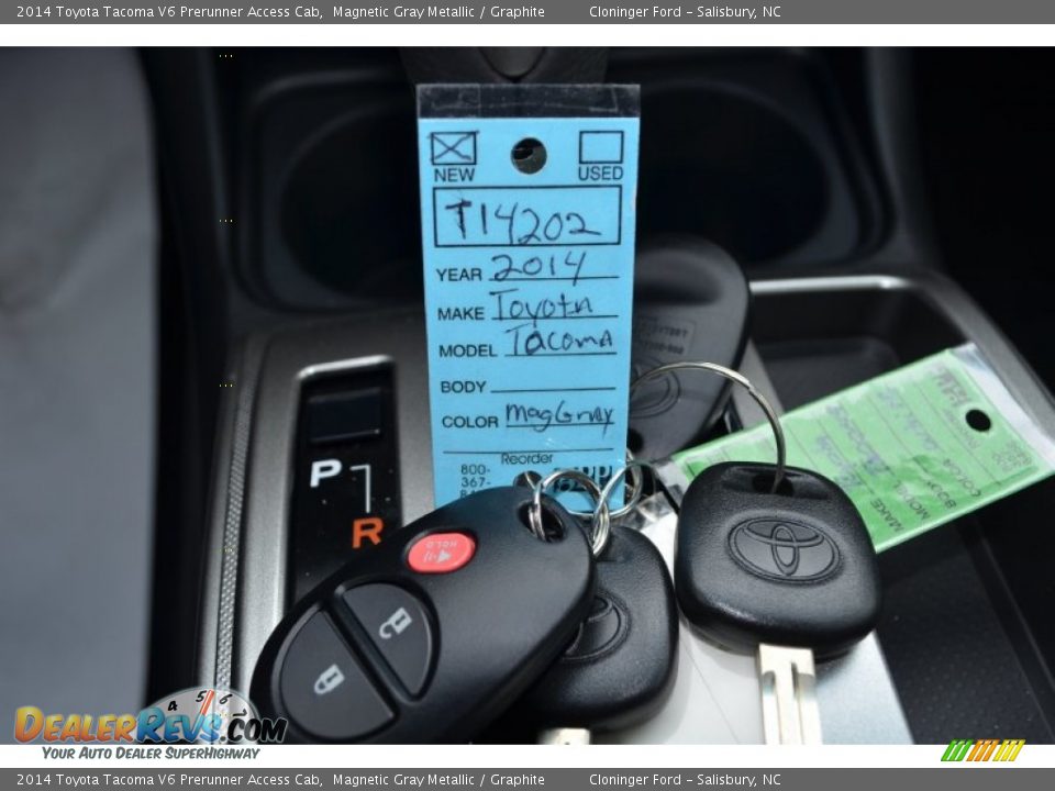 2014 Toyota Tacoma V6 Prerunner Access Cab Magnetic Gray Metallic / Graphite Photo #24