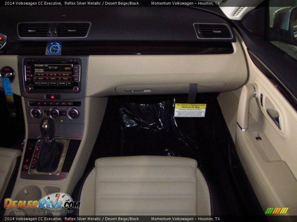 2014 Volkswagen CC Executive Reflex Silver Metallic / Desert Beige/Black Photo #13