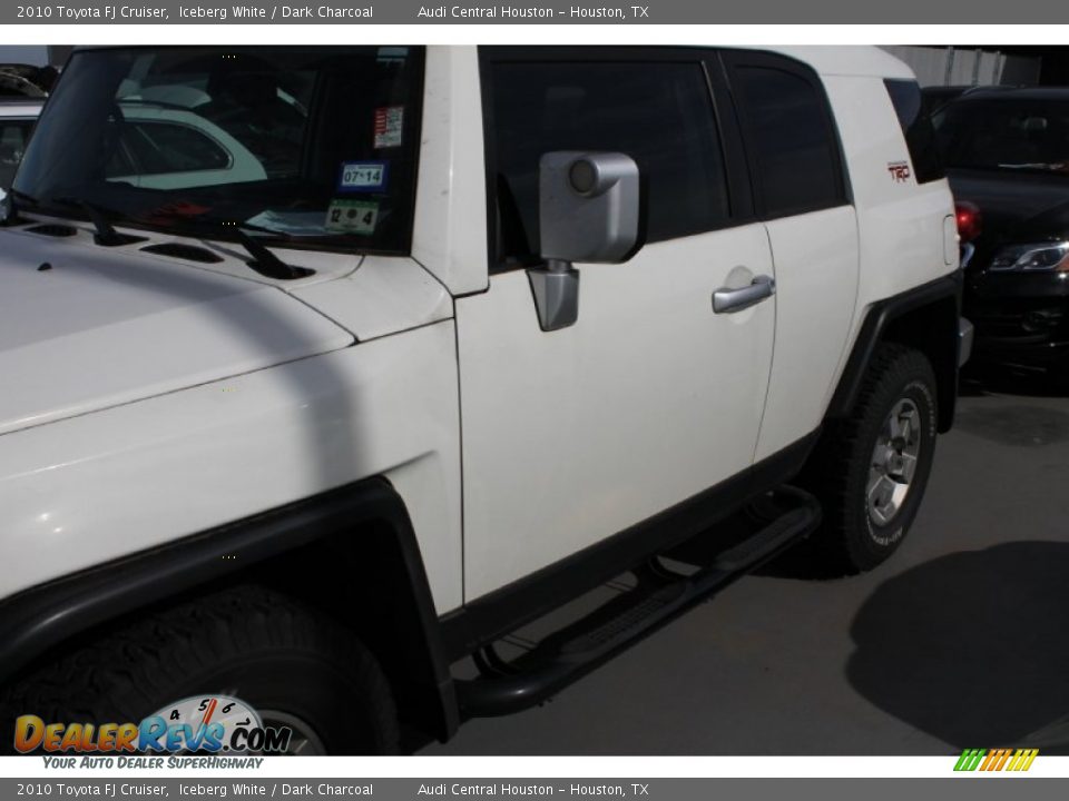 2010 Toyota FJ Cruiser Iceberg White / Dark Charcoal Photo #5