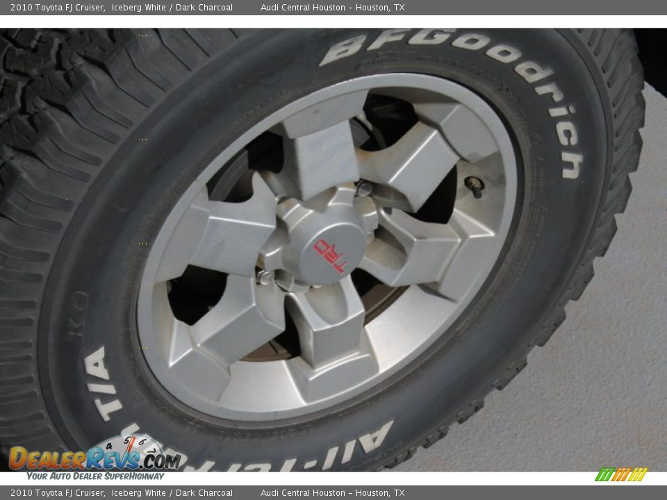 2010 Toyota FJ Cruiser Iceberg White / Dark Charcoal Photo #6