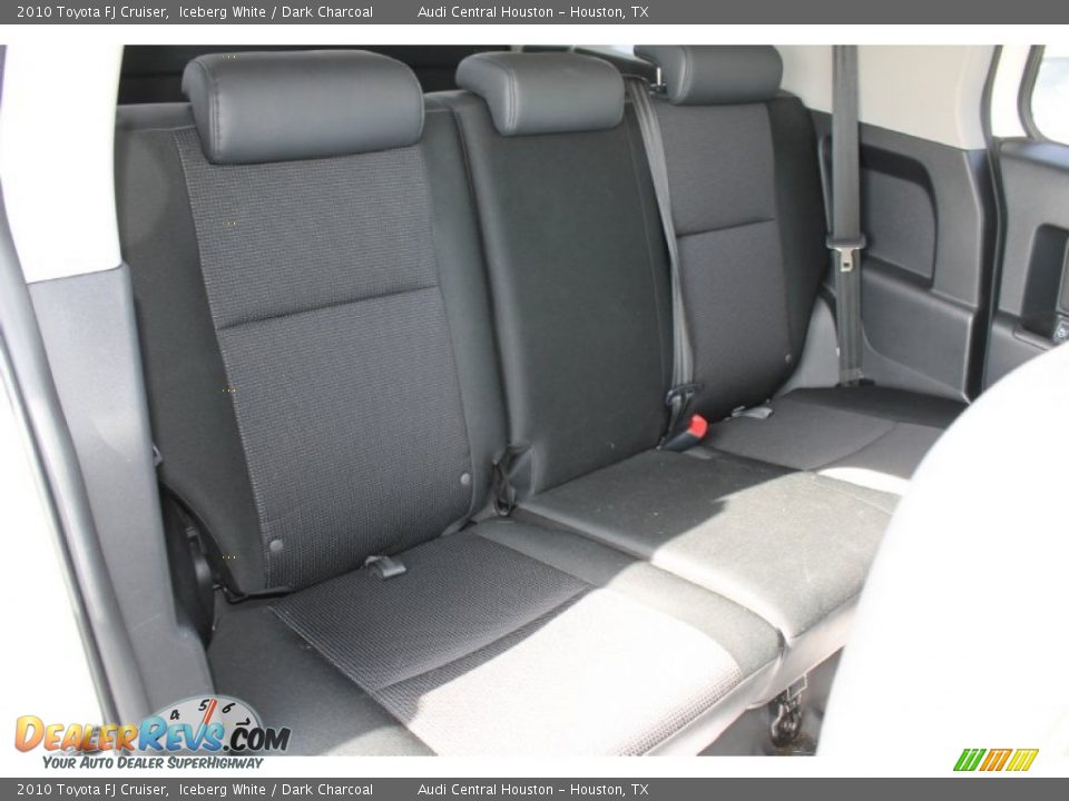 2010 Toyota FJ Cruiser Iceberg White / Dark Charcoal Photo #21