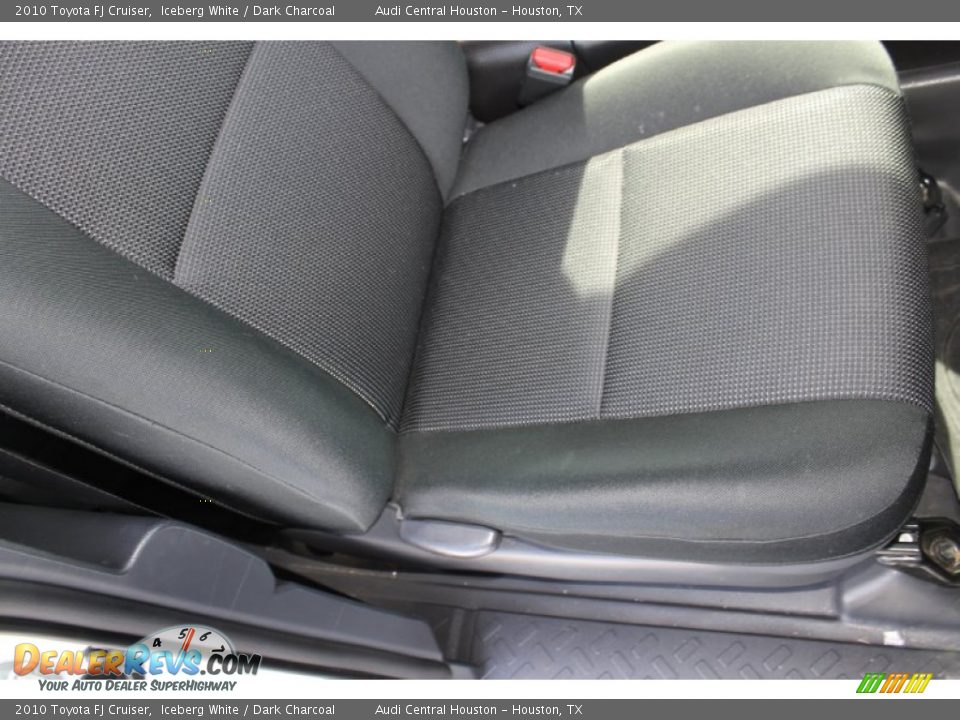 2010 Toyota FJ Cruiser Iceberg White / Dark Charcoal Photo #22