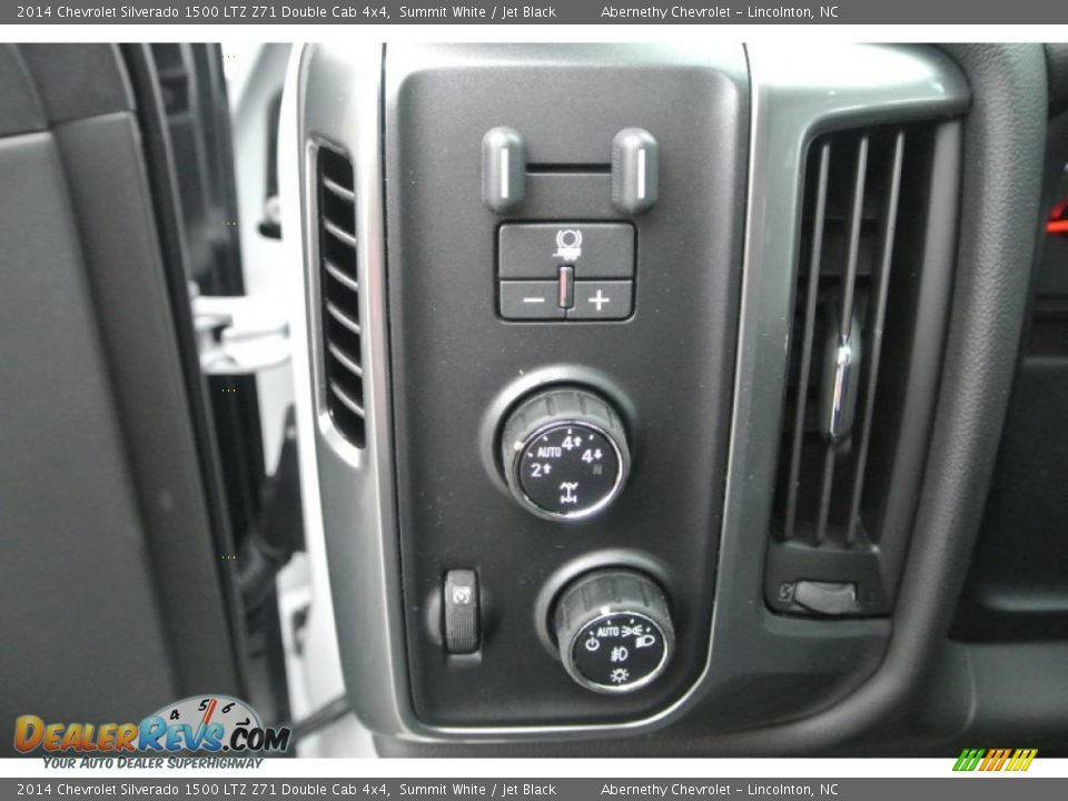 2014 Chevrolet Silverado 1500 LTZ Z71 Double Cab 4x4 Summit White / Jet Black Photo #10