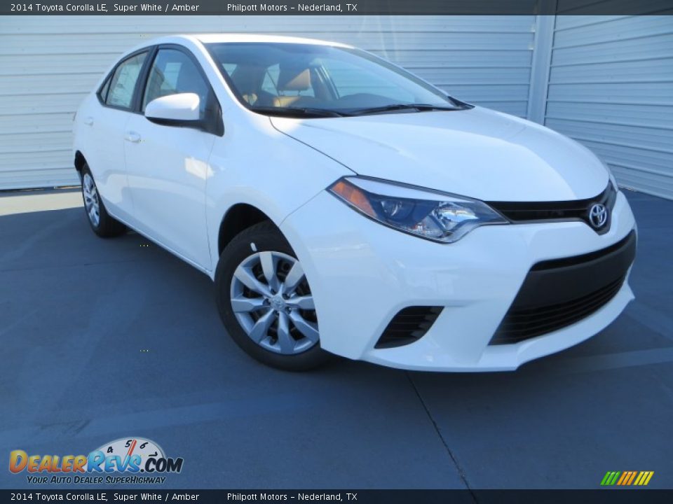 2014 Toyota Corolla LE Super White / Amber Photo #2