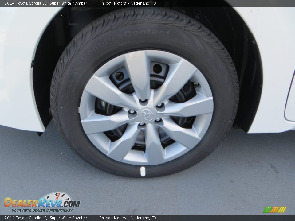 2014 Toyota Corolla LE Super White / Amber Photo #11