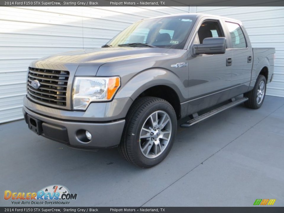 Front 3/4 View of 2014 Ford F150 STX SuperCrew Photo #7