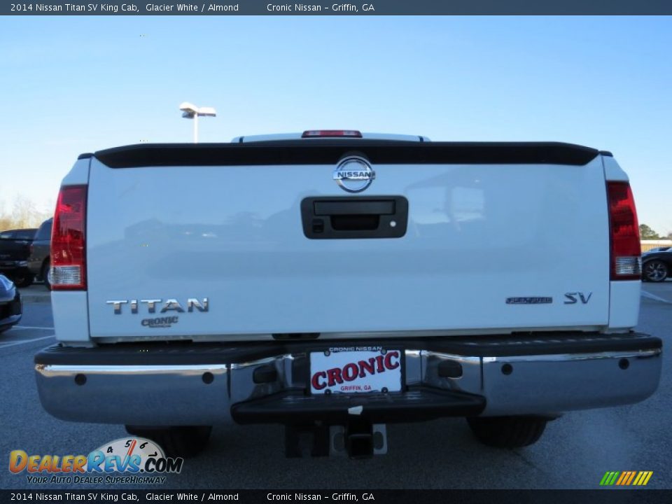 2014 Nissan Titan SV King Cab Glacier White / Almond Photo #4