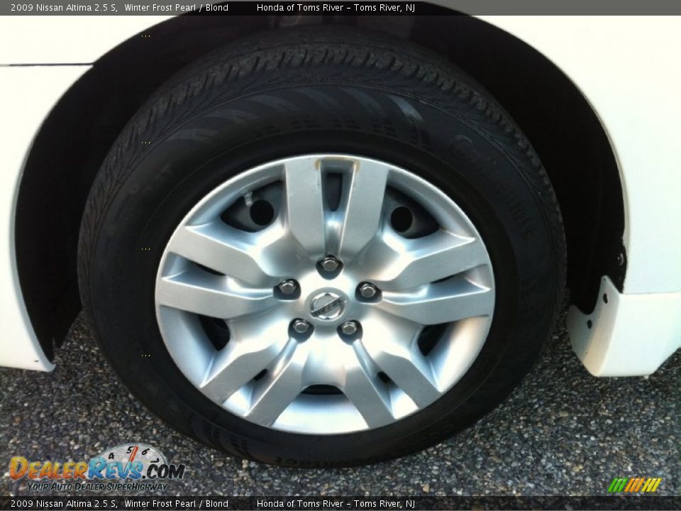 2009 Nissan Altima 2.5 S Winter Frost Pearl / Blond Photo #3