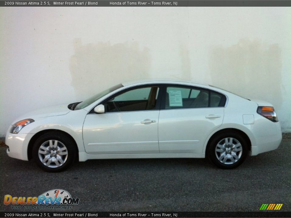 2009 Nissan Altima 2.5 S Winter Frost Pearl / Blond Photo #4