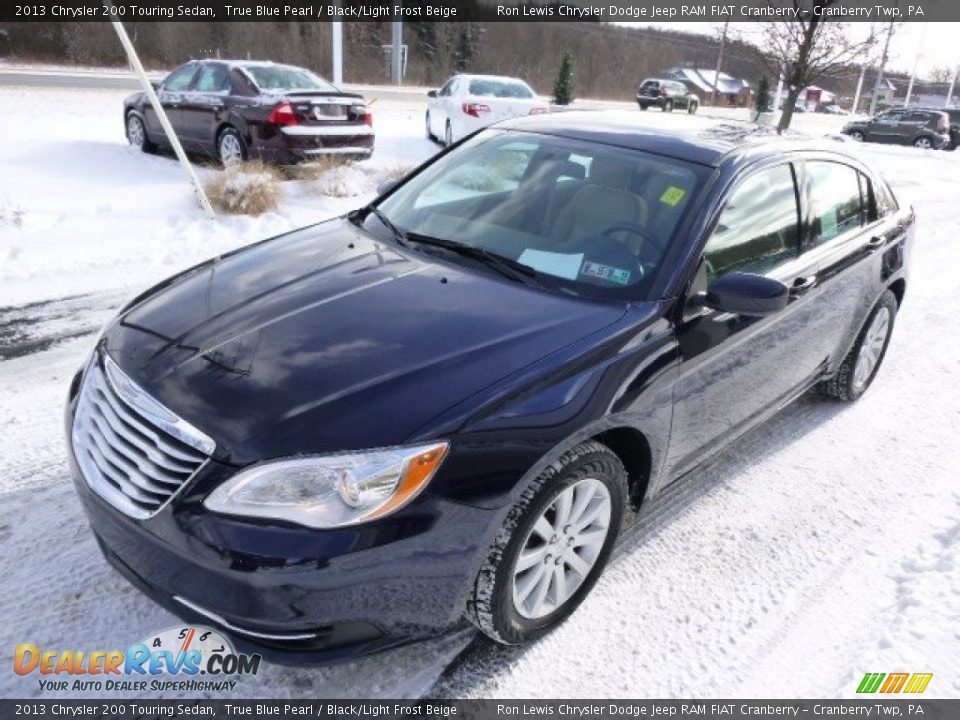 2013 Chrysler 200 Touring Sedan True Blue Pearl / Black/Light Frost Beige Photo #4
