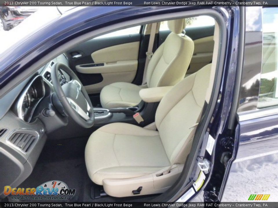 2013 Chrysler 200 Touring Sedan True Blue Pearl / Black/Light Frost Beige Photo #10
