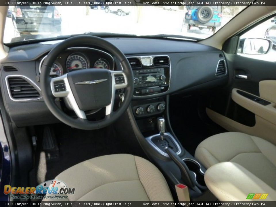 2013 Chrysler 200 Touring Sedan True Blue Pearl / Black/Light Frost Beige Photo #14