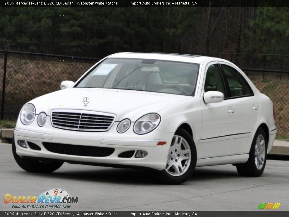 Front 3/4 View of 2006 Mercedes-Benz E 320 CDI Sedan Photo #2
