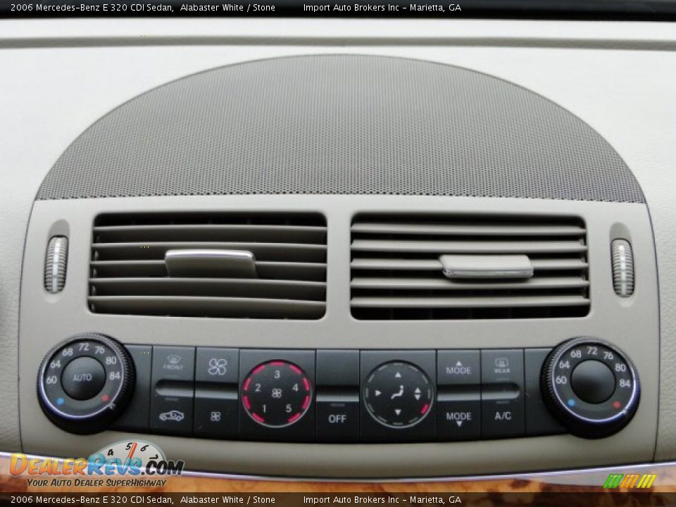 2006 Mercedes-Benz E 320 CDI Sedan Alabaster White / Stone Photo #14