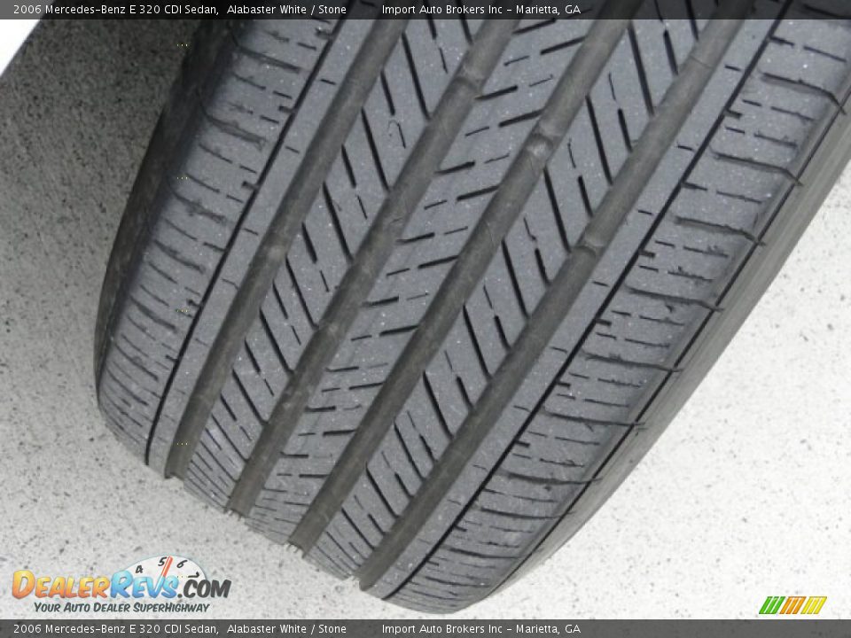 2006 Mercedes-Benz E 320 CDI Sedan Alabaster White / Stone Photo #25